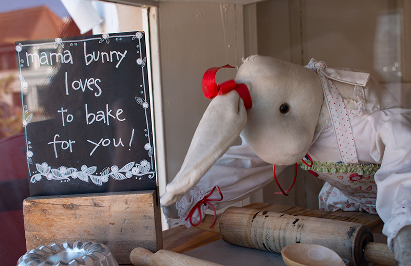 window display at Solvang bakery